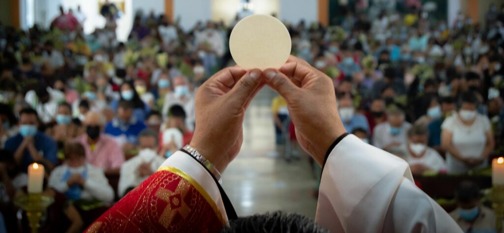 São João Maria Vianney sobre a Eucaristia