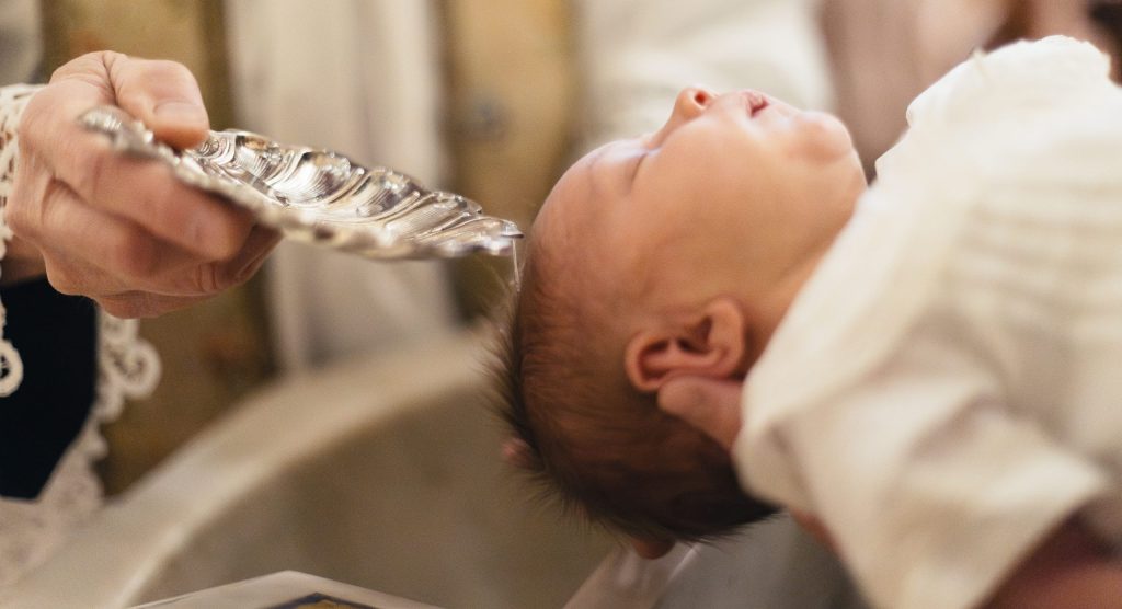 Os sete Sacramentos da Igreja Católica: guia completo