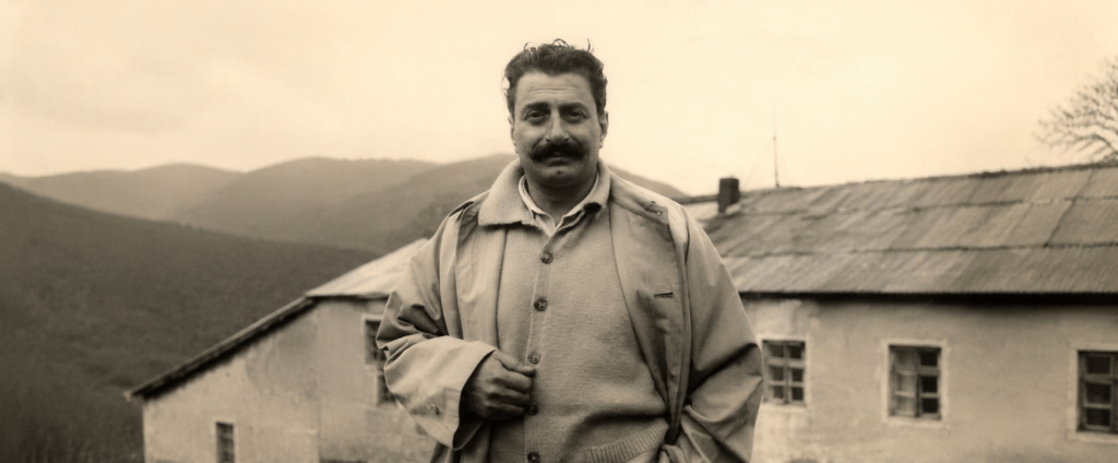 Giovannino Guareschi: humor, fé e a Itália do pós‑guerra